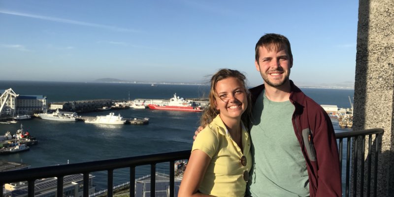 Scott and Yvonne embrace spontaneity on a Capetown Rooftop